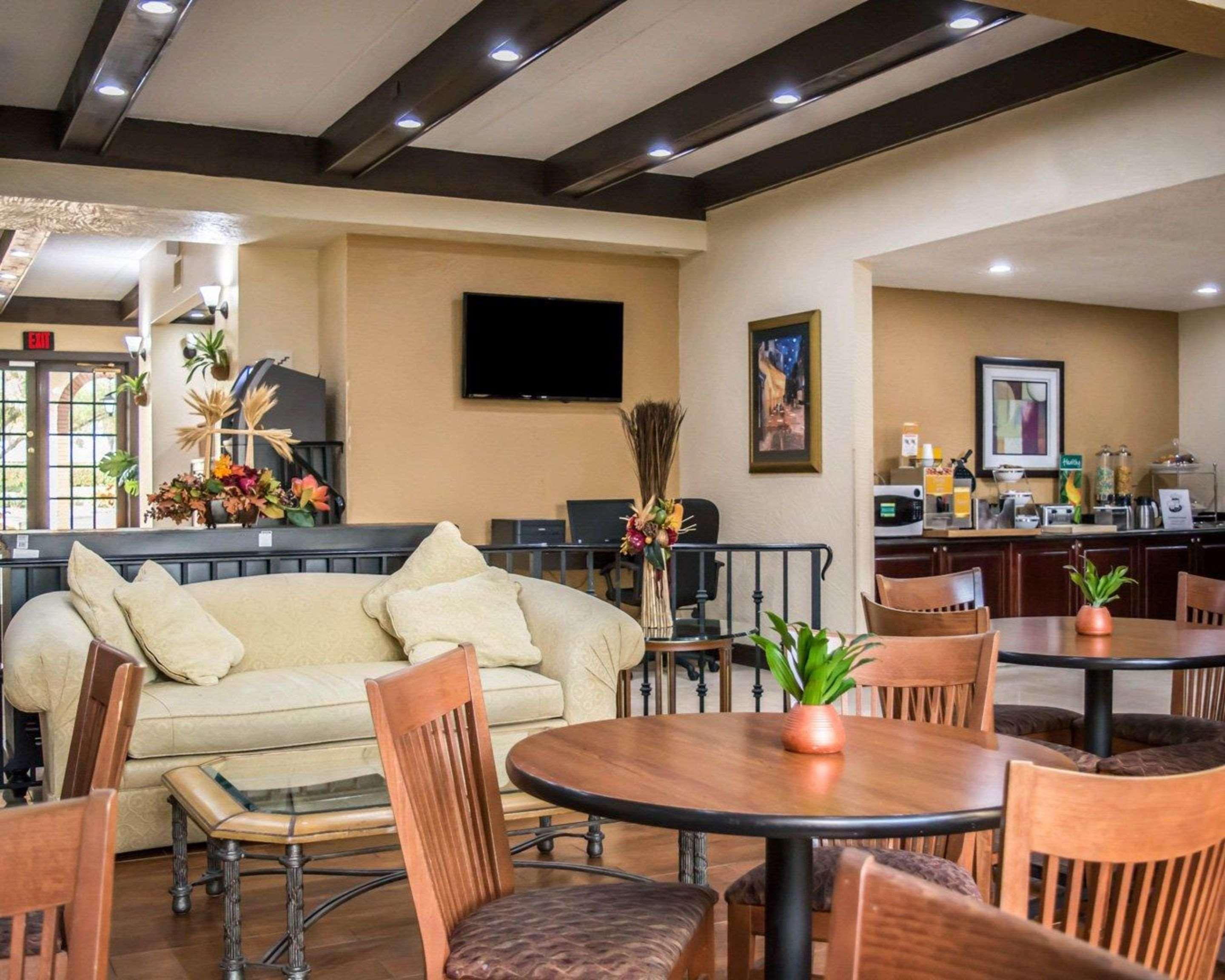 Clarion Pointe Tampa-Brandon Near Fairgrounds And Casino Hotel Mango Luaran gambar