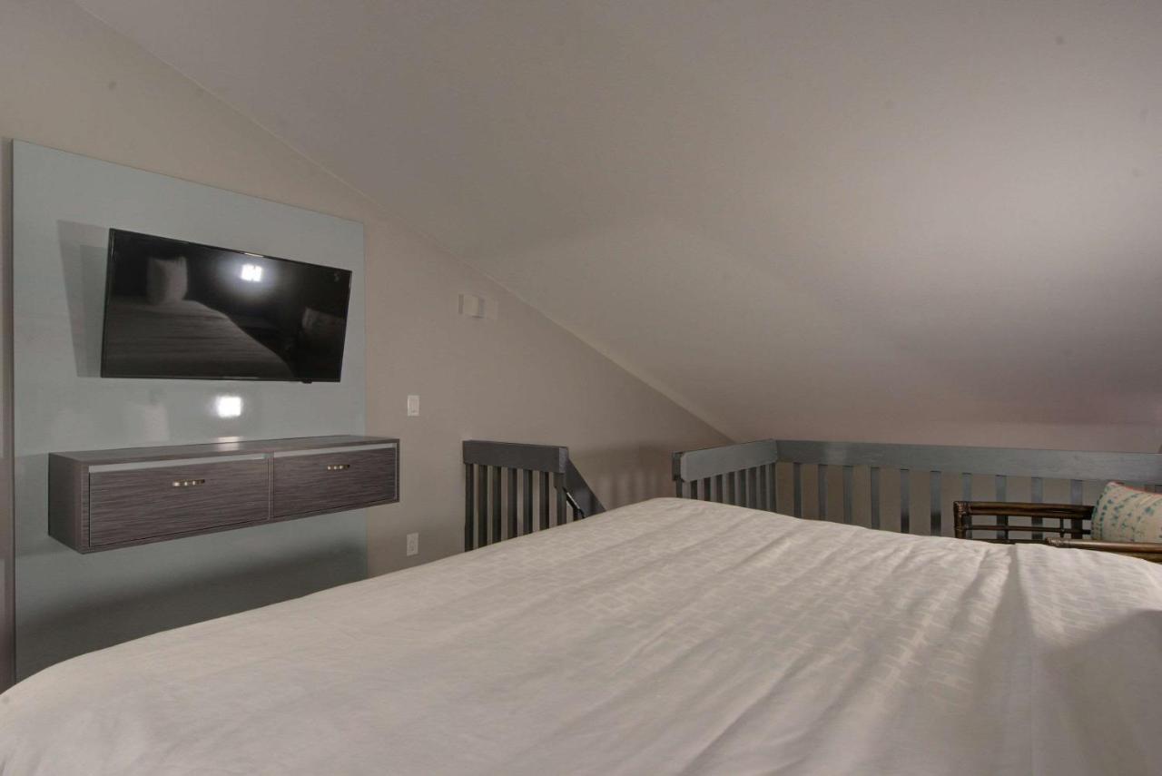 Clarion Pointe Tampa-Brandon Near Fairgrounds And Casino Hotel Mango Luaran gambar